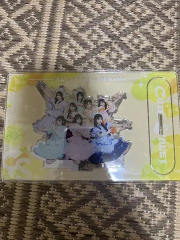 큐스토 아크릴 스탠드