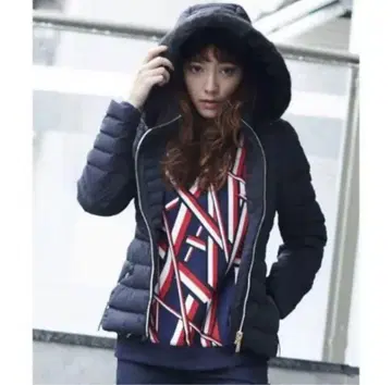 TOMMY HILFIGER 다운 자켓