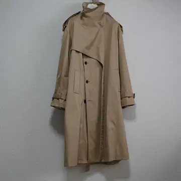 케이스케 요시다 벨 데드 트렌치코트