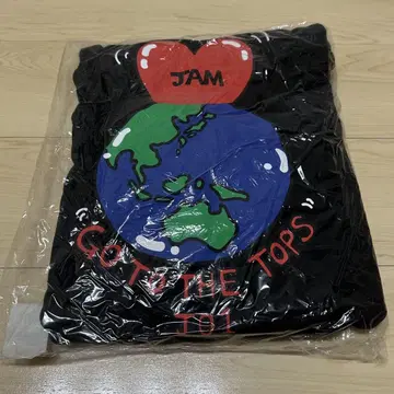 JO1 후드티