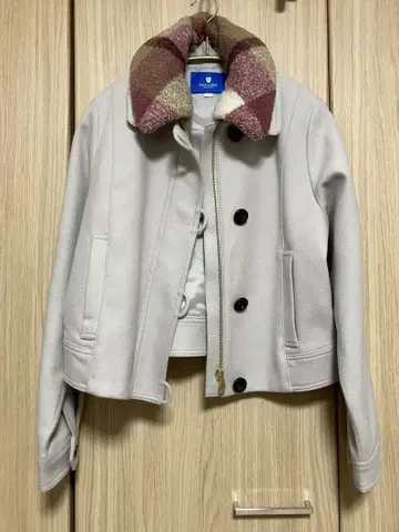 블루 라벨 보아 자켓 숏코트 38