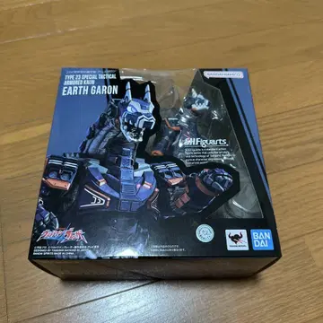 S.H.Figuarts 어스 가론 개봉