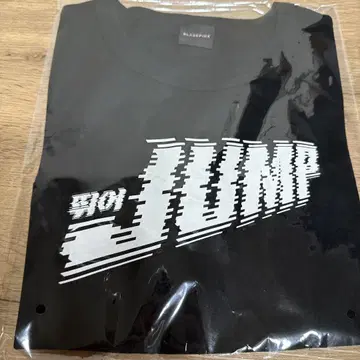 BLACKPINK JUMP 크롭T셔츠