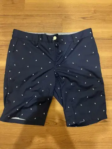 Callaway 캘러웨이 네이비 컬러 하프 팬츠 L