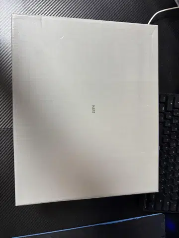 HARE 에어 밑창 벨트 샌들