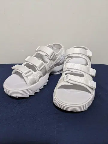 BEAMS/FILA 샌들 24cm