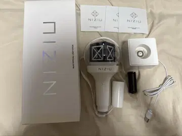 NiziU 공식 응원봉