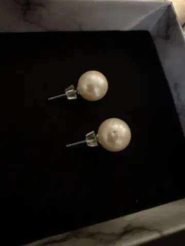 담수 펄 화이트 스터드 귀걸이 10mm