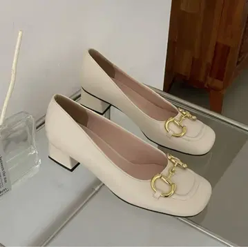 [ 10/10까지 게재 ] 미사용 새상품 디홀릭 스퀘어토 비트 펌프스