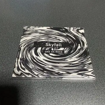 [ 즉시 구매 OK ] ONE OK ROCK Skyfall 정품