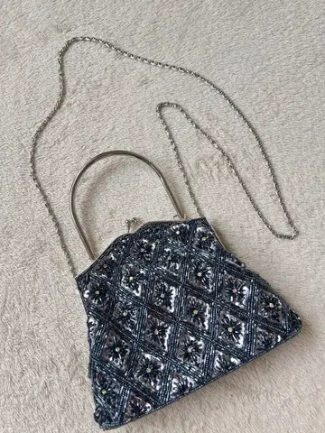 새상품급 PECHINCHAR 페신샤 비즈 숄더 기모노 가방