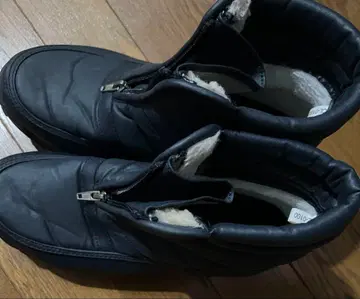 수요일 어떻게 될까요? 설면의 날치기 스타일 부츠 오이즈미 요