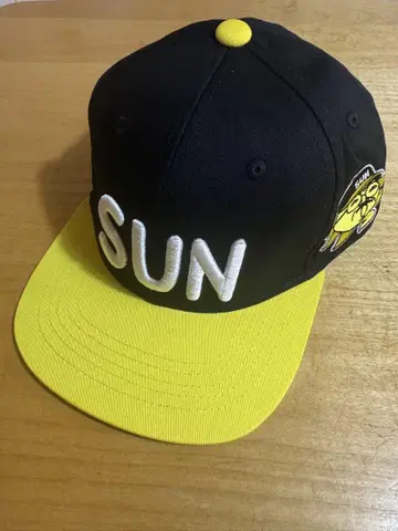 오! SUN TV SUN 자수 야구 모자 블랙/옐로우 컬러
