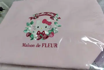 최종 가격 인하 메종 드 플뢰르 키티 콜라보 세트