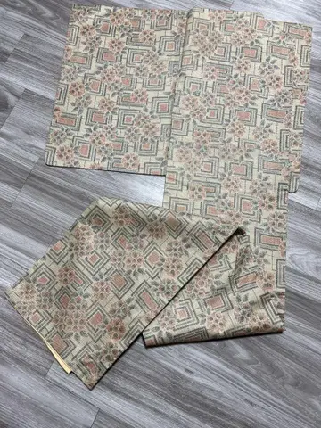 오시마 명주 베이지 꽃무늬