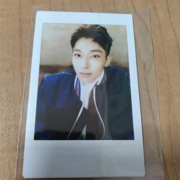 원우 인스턴트 필름 섀도우 네이비 상영회