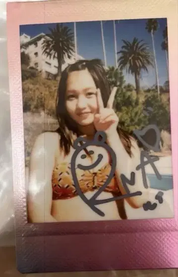 모리모토 류나 친필 사인 폴라로이드
