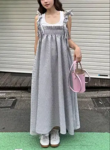Bibiy. MIMI RIBBON SKIRT 리본 원피스 그레이