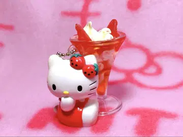 산리오 헬로키티 디저트 키링 키티 파르페 키체인