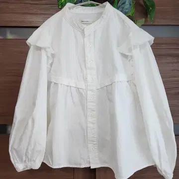 MOUSSY 프릴 화이트 데님 셔츠