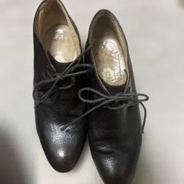 가죽 23cm 중간 힐 브라운