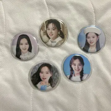 NiziU 리오 캔 배지