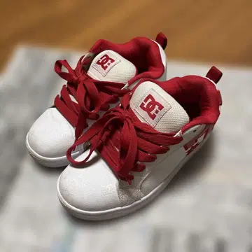 DC shoes 23.5cm