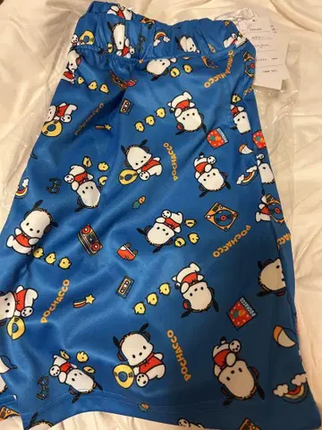 택 포함 새상품 산리오 포차코 숏팬츠