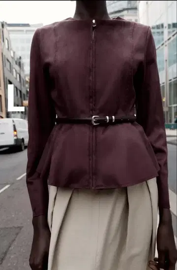 ZARA 자라 벨트 포함 스웨이드풍 페플럼 자켓