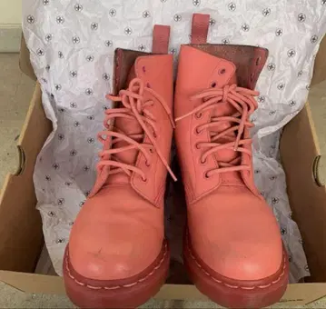 닥터마틴 8홀 레어 올 핑크