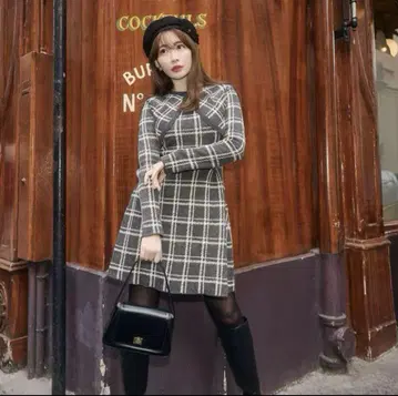 Her lip to Pantheon Checked Knit Dress