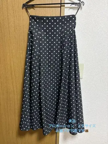 [ 새상품급 ] 프로포션 스커트 도트
