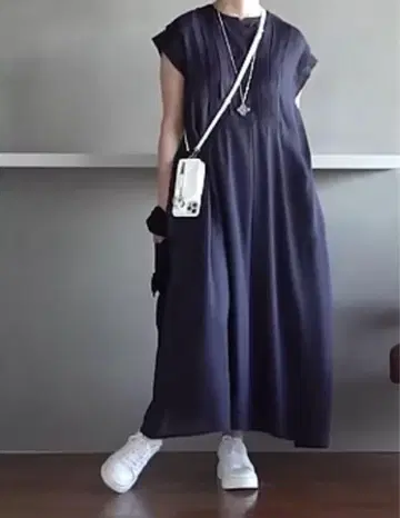 오아노 O wau no 시어 턱 원피스 PM 사이즈