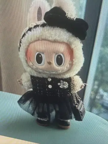 LABUBU 라브브 17cm 옷 갈아입기 프릴 달린 드레스 신발 4개