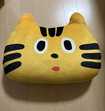 배고양이 쿠션 (한큐 페리)