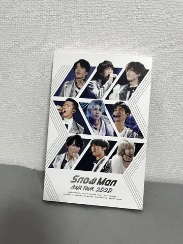 Snow Man ASIA TOUR 2022 Blu-ray