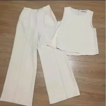 나노 유니버스 베이지 계열 탱크탑 와이드 팬츠 셋업