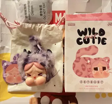 CRYBABY Wild but Cutie 빈티지 크라이베이비