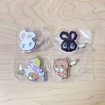 foxy illustrations 캡슐 헤어 클립