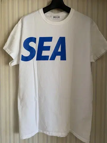 WIND AND SEA 티셔츠