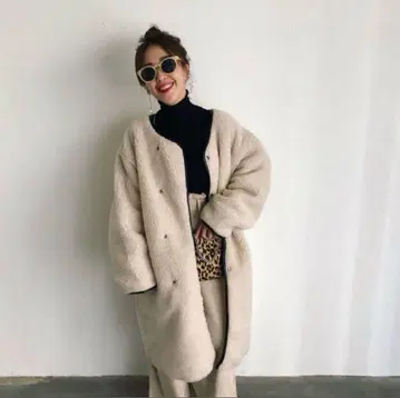 mite long boa coat 아이보리