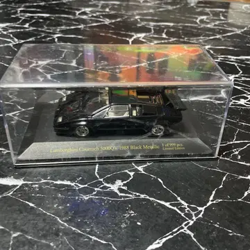 람보르기니 카운타크