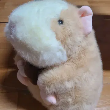 기니피그 인형 브랜드 중고거래 플랫폼, 번개장터