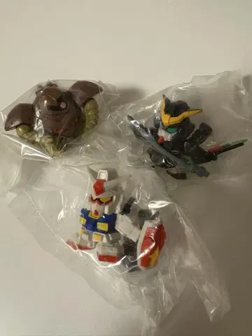 반다이 건담 캡슐 토이 3종 가챠 BANDAI