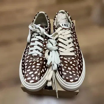 26cm [ 새상품 ] 스테파니 워커즈 클럽 x END 콜라보 모델