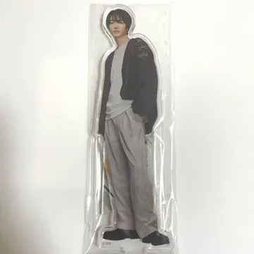 코마키네 아오이 아크릴 스탠드 사양은 없습니다