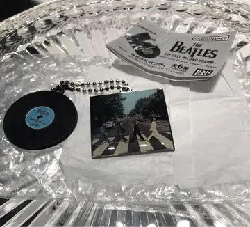 가챠가챠 THE BEATLES 비틀즈 키링 애비 로드
