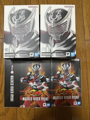 S.H.Figuarts (진골조제법) 가면라이더 류우키 2개 슬리브 2개