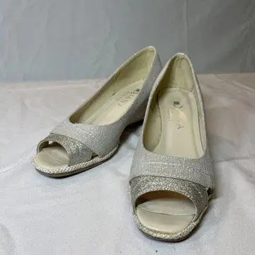 다이애나 실버 오픈토 힐 펌프스 23.5cm