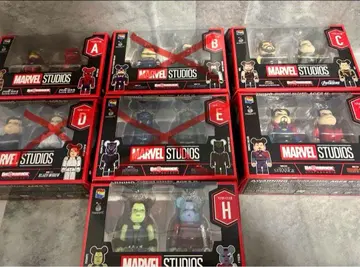 BE@RBRICK 100%